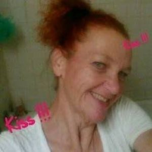 Meet your Posher, Liz